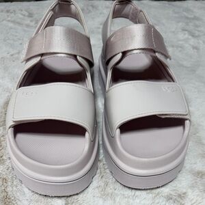 UGG Women’s GoldenGlow Sandals in Bay Fog 11